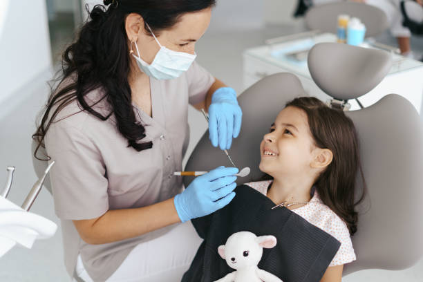 Best Broken Tooth Emergency  in Warrensburg, IL